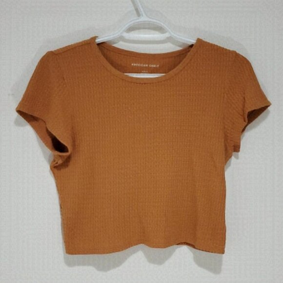 American Eagle medium crop top - Picture 1 of 6